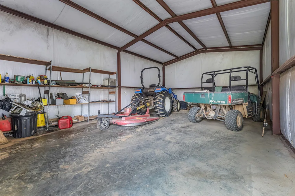 252 County Road 2110 Atlanta, TX 75551
