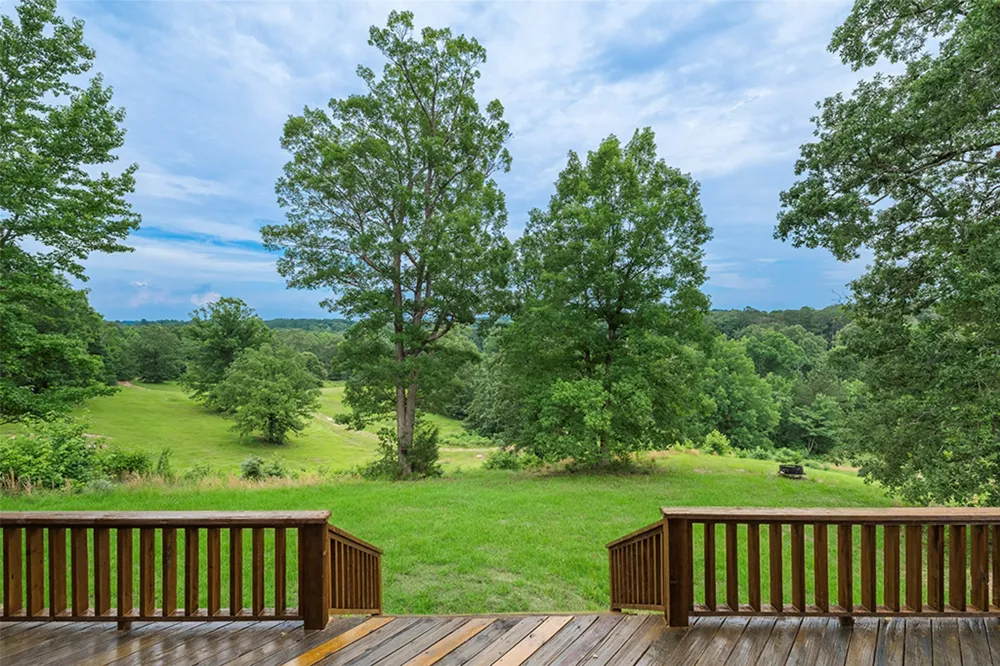 252 County Road 2110 Atlanta, TX 75551