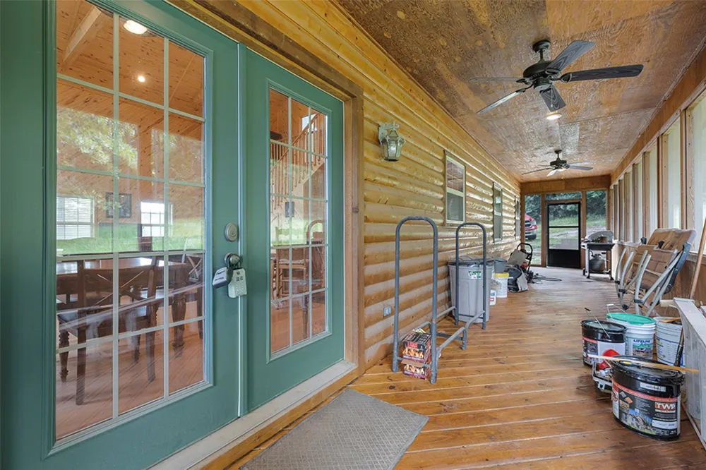 252 County Road 2110 Atlanta, TX 75551