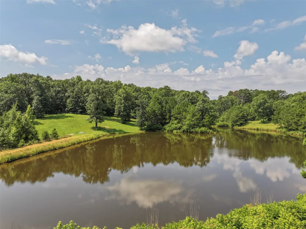 252 County Road 2110 Atlanta, TX 75551