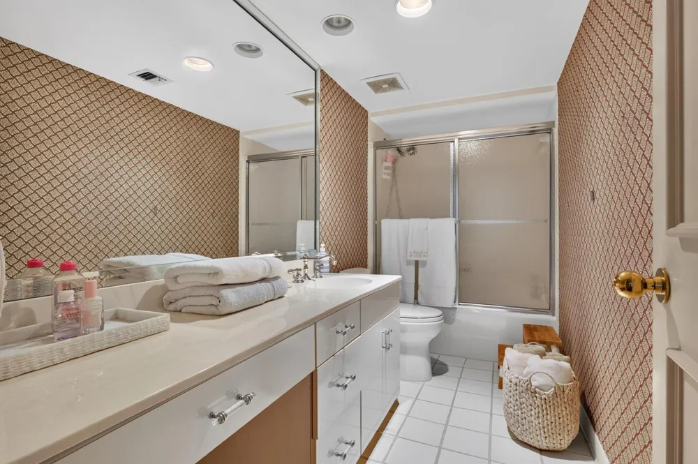 3140 S Ocean Boulevard #506n Palm Beach, FL 33480