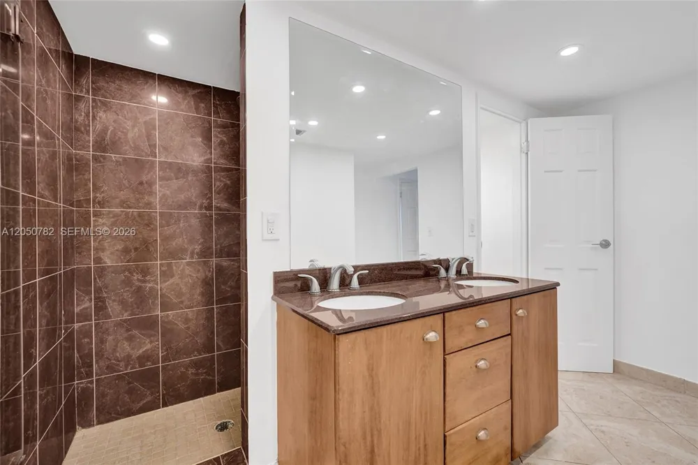 1500 S Ocean Dr #6F Hollywood, FL 33019