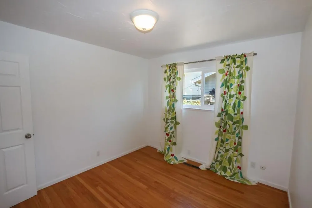 142 Sir Francis Court Capitola, CA 95010