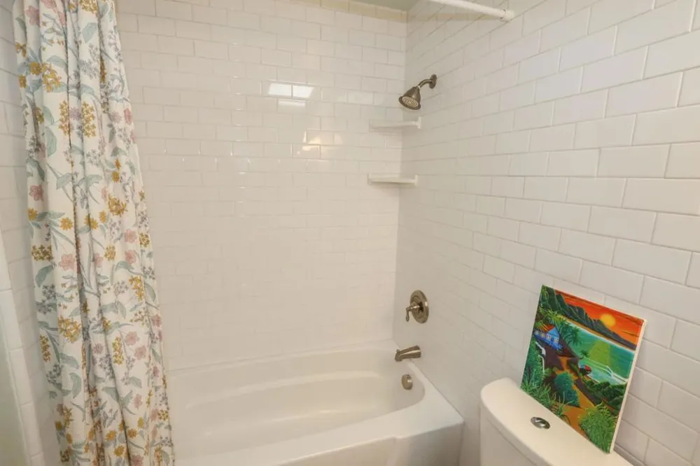 142 Sir Francis Court Capitola, CA 95010