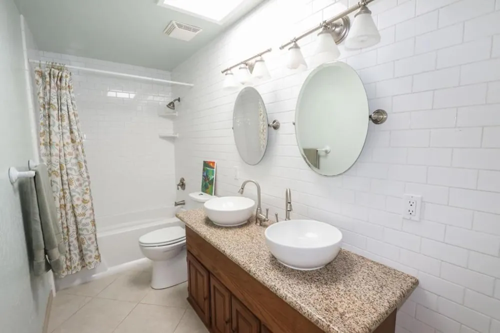 142 Sir Francis Court Capitola, CA 95010