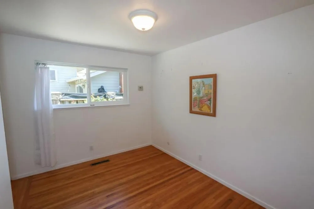142 Sir Francis Court Capitola, CA 95010