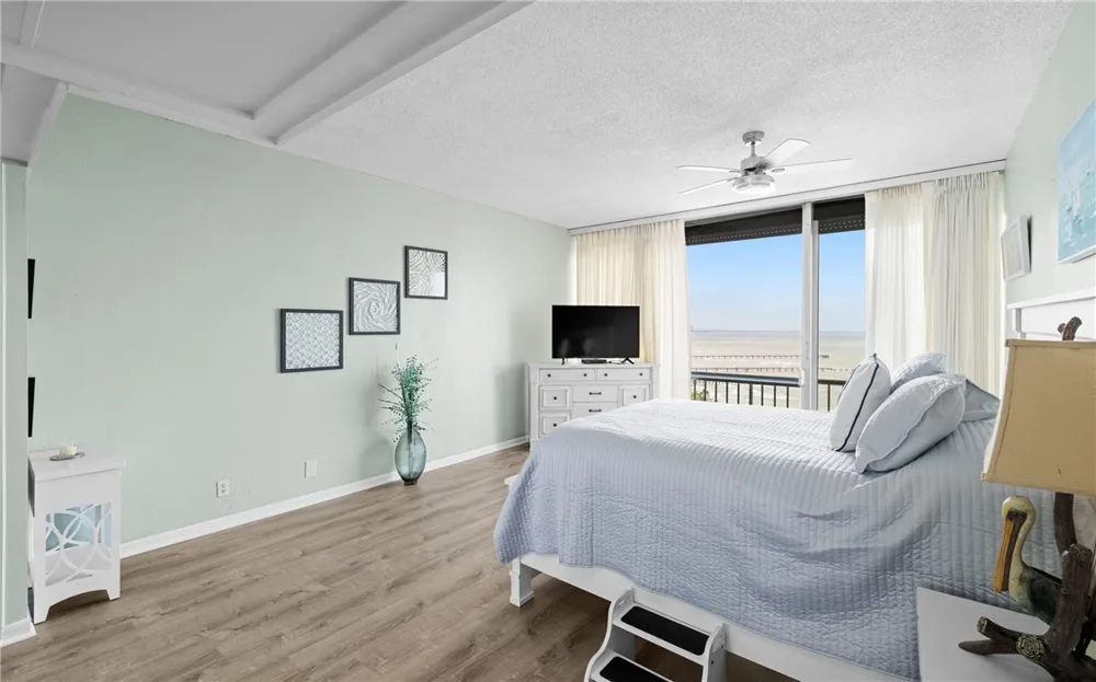 4600 Ocean Drive #1002 Corpus Christi, TX 78412