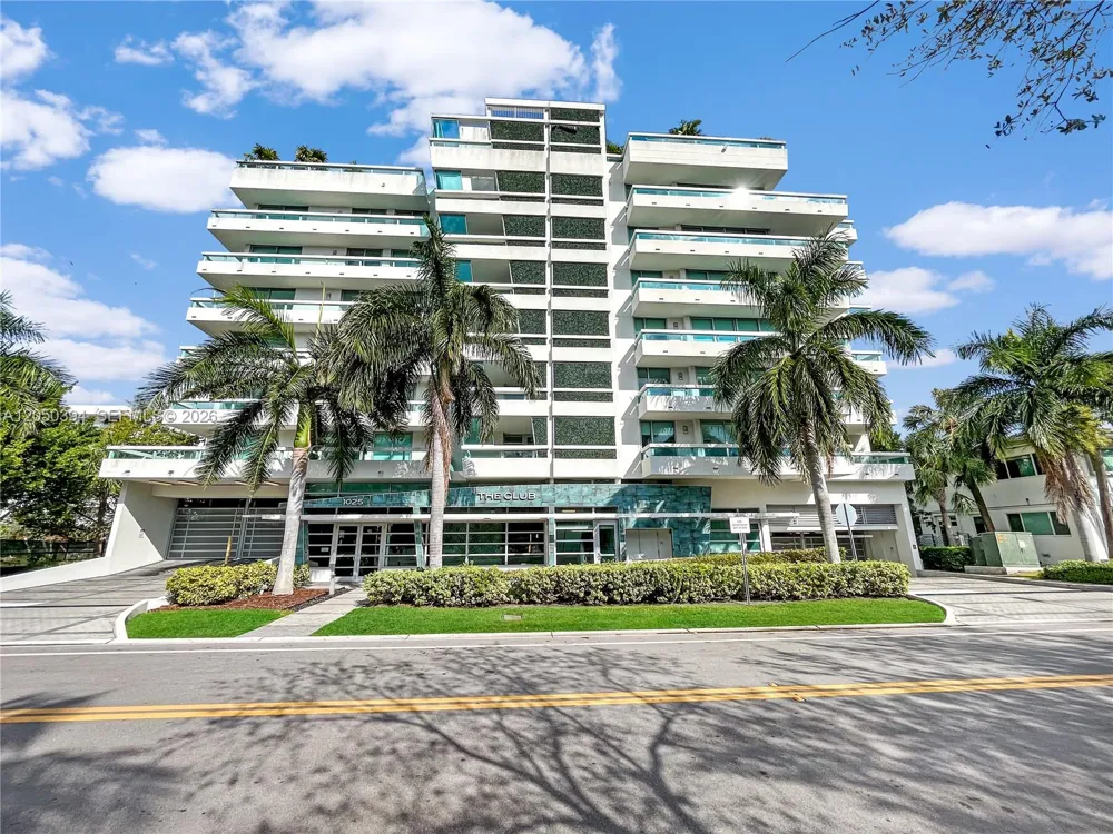 1025 92nd St #601 Bay Harbor Islands, FL 33154