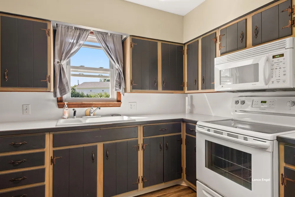 5157 Highland Drive Traverse City, MI 49685