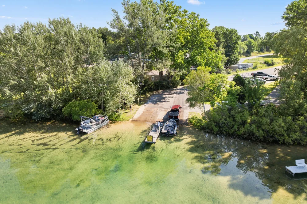 5157 Highland Drive Traverse City, MI 49685
