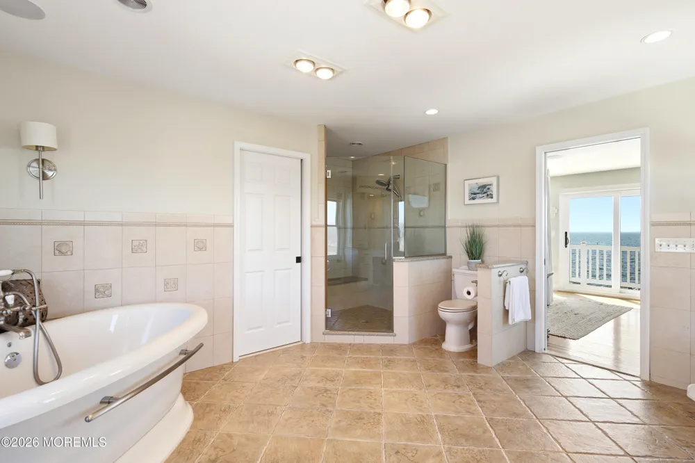 1348 Laurel Boulevard Lanoka Harbor, NJ 08734