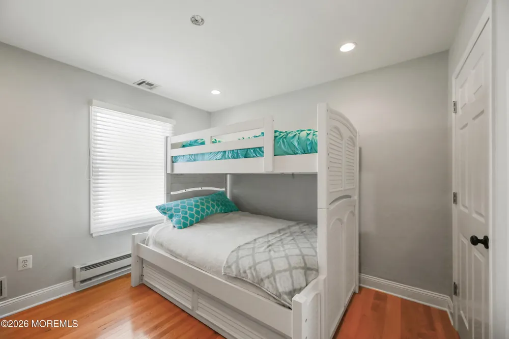 1348 Laurel Boulevard Lanoka Harbor, NJ 08734