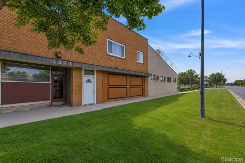 5223 Allen Road #UPPER UNIT