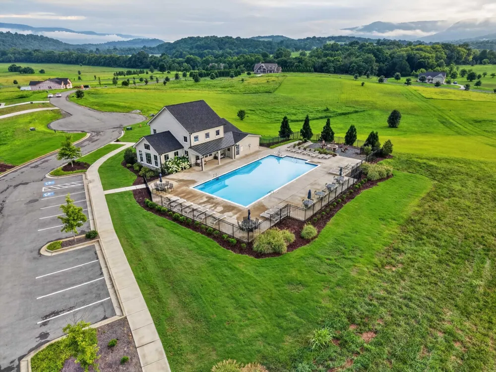 18 Farmview Way Dunlap, TN 37327