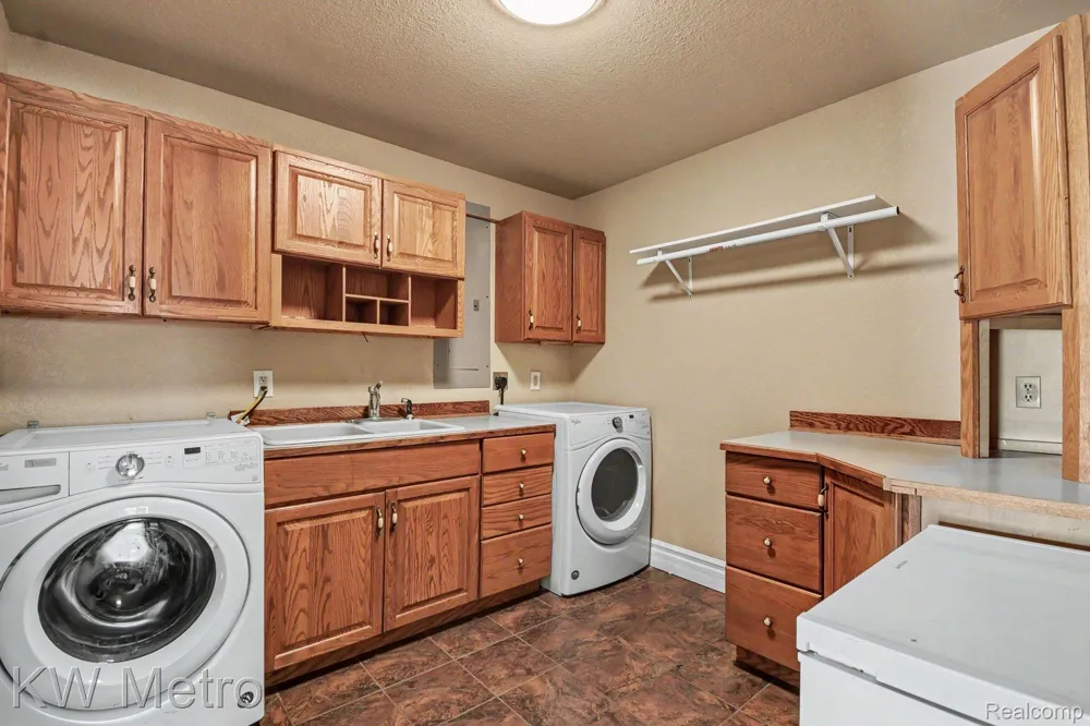 2682 E Haskell Lake Road Frost Township, MI 48625