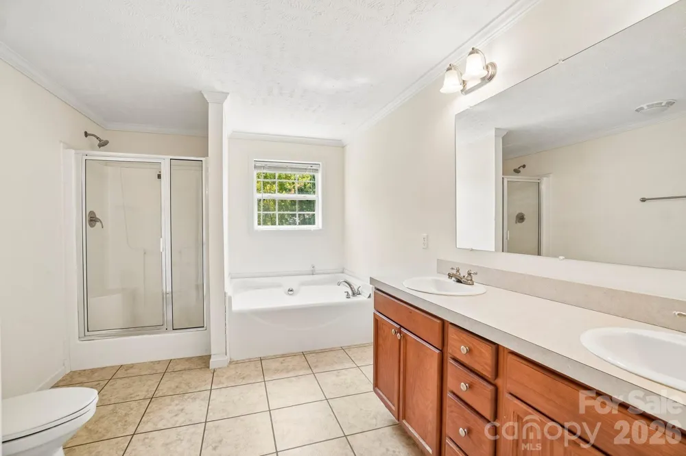 119 E Meadow Lane Horse Shoe, NC 28742