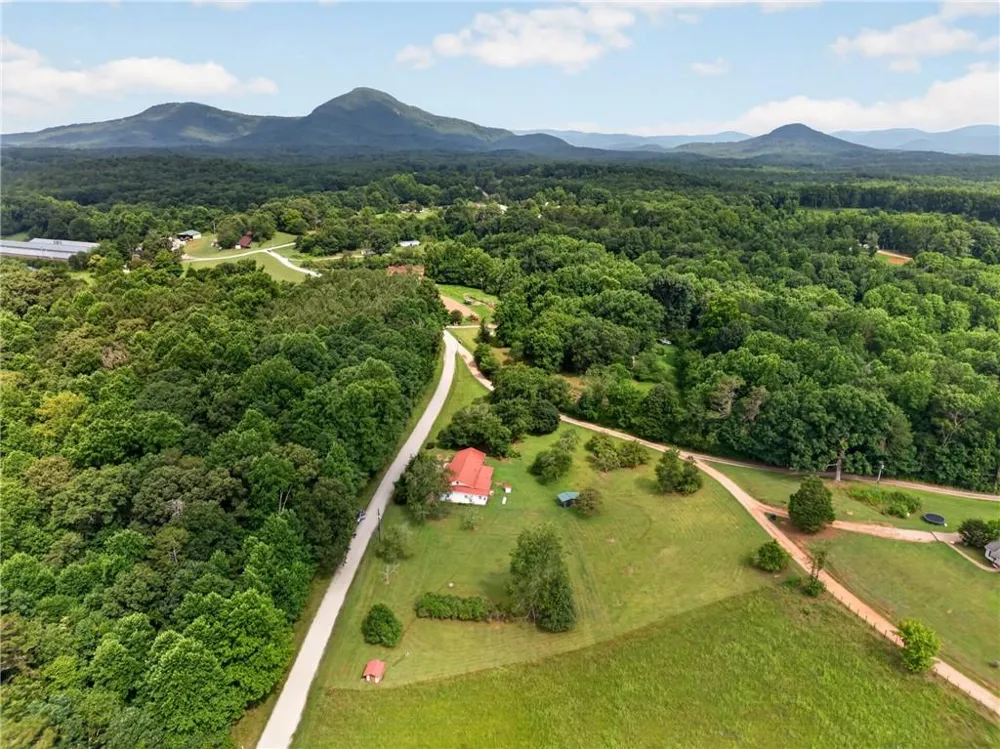 247 Amys Ford Trail Cleveland, GA 30528