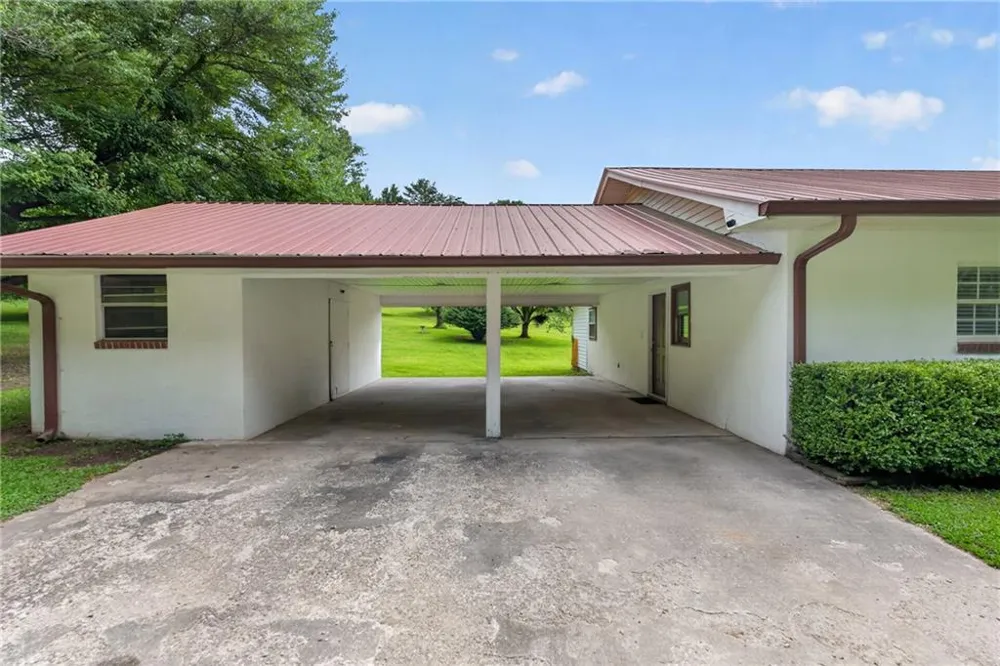 247 Amys Ford Trail Cleveland, GA 30528