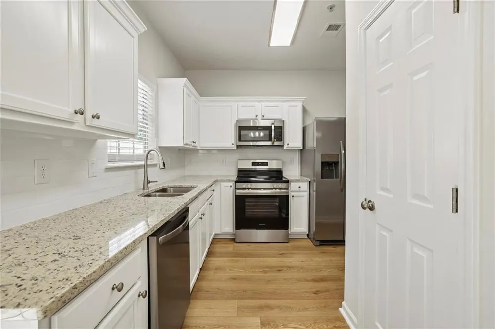332 Azalea Circle Cumming, GA 30040