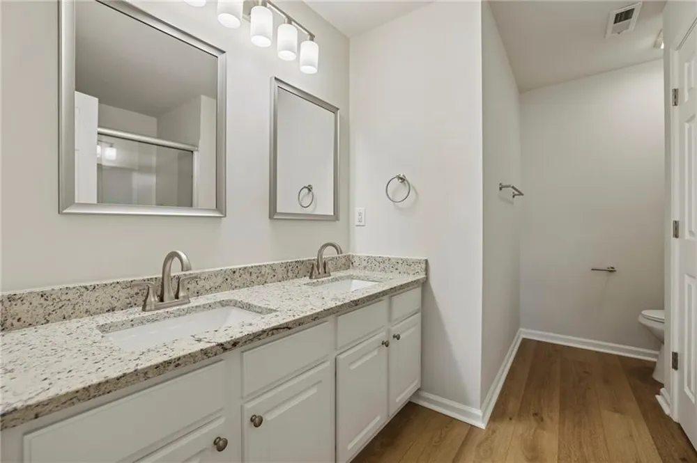 332 Azalea Circle Cumming, GA 30040