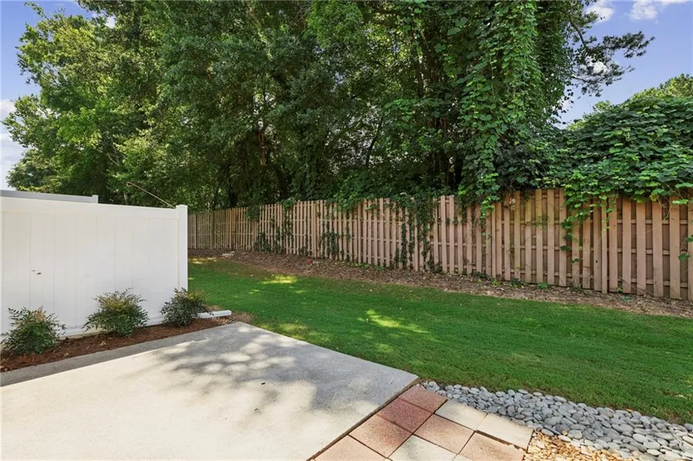 332 Azalea Circle Cumming, GA 30040