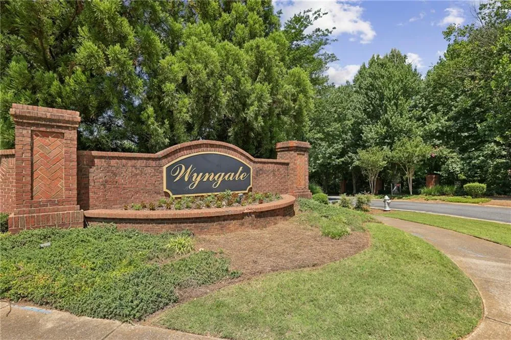 332 Azalea Circle Cumming, GA 30040