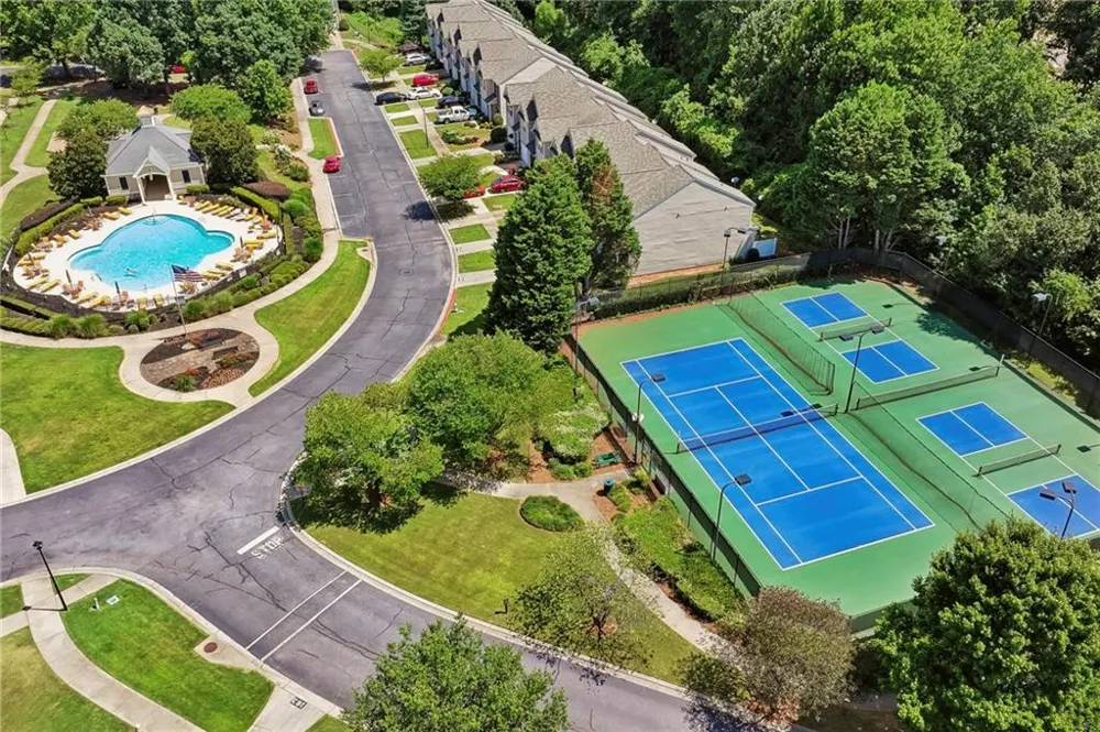 332 Azalea Circle Cumming, GA 30040