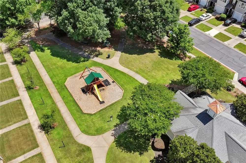 332 Azalea Circle Cumming, GA 30040