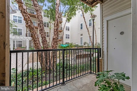 1201 EAST-WEST HIGHWAY #109