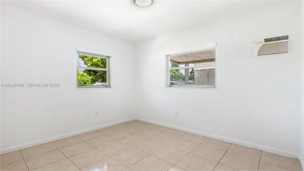 19200 NW 44th Ave Miami Gardens, FL 33055