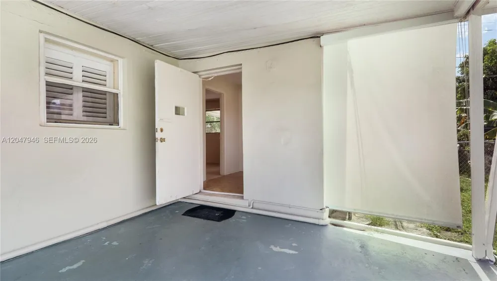 19200 NW 44th Ave Miami Gardens, FL 33055