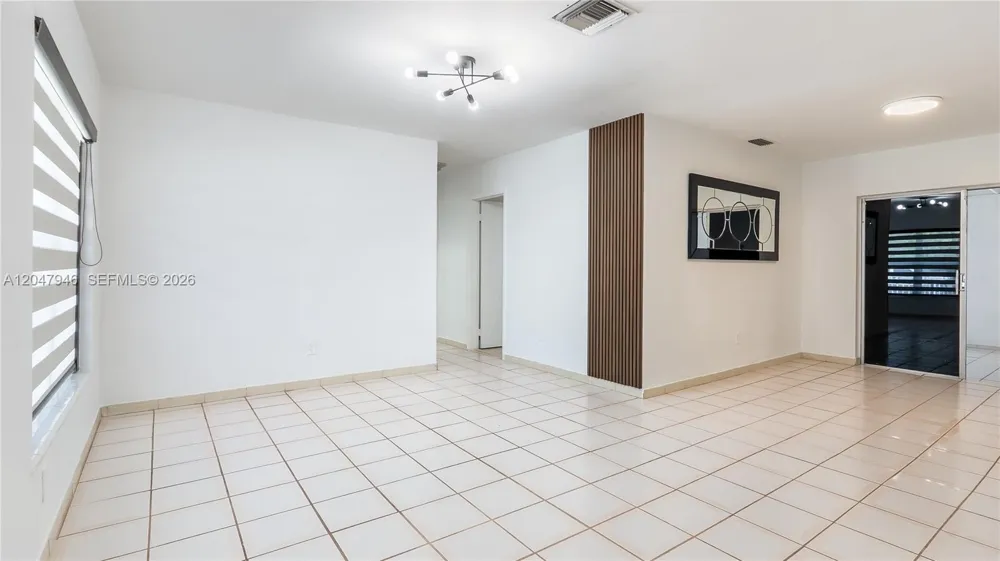19200 NW 44th Ave Miami Gardens, FL 33055