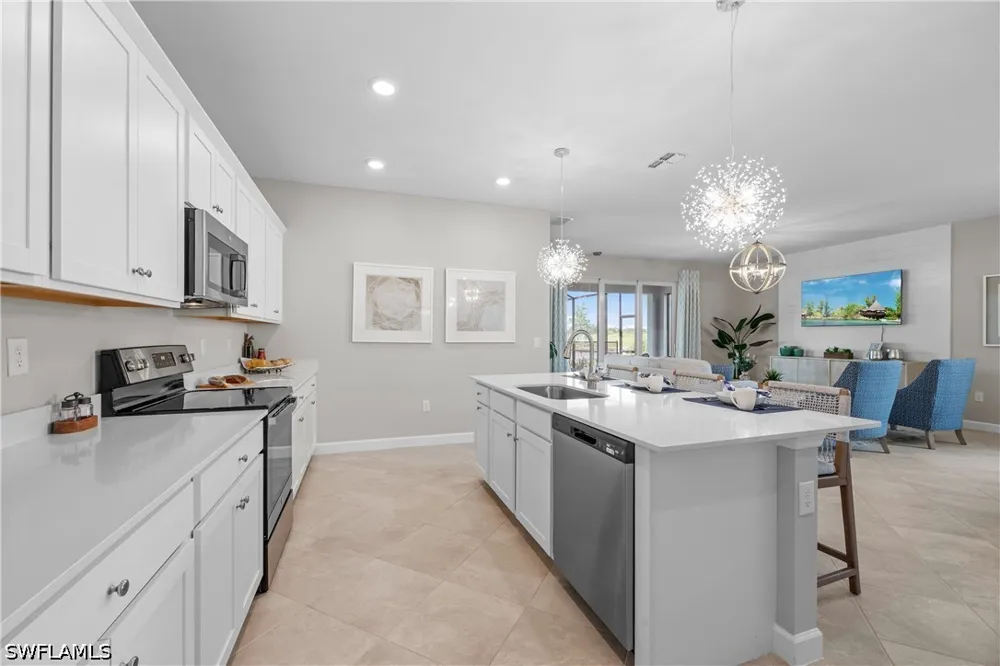 Weston Manor Drive Alva, FL 33920