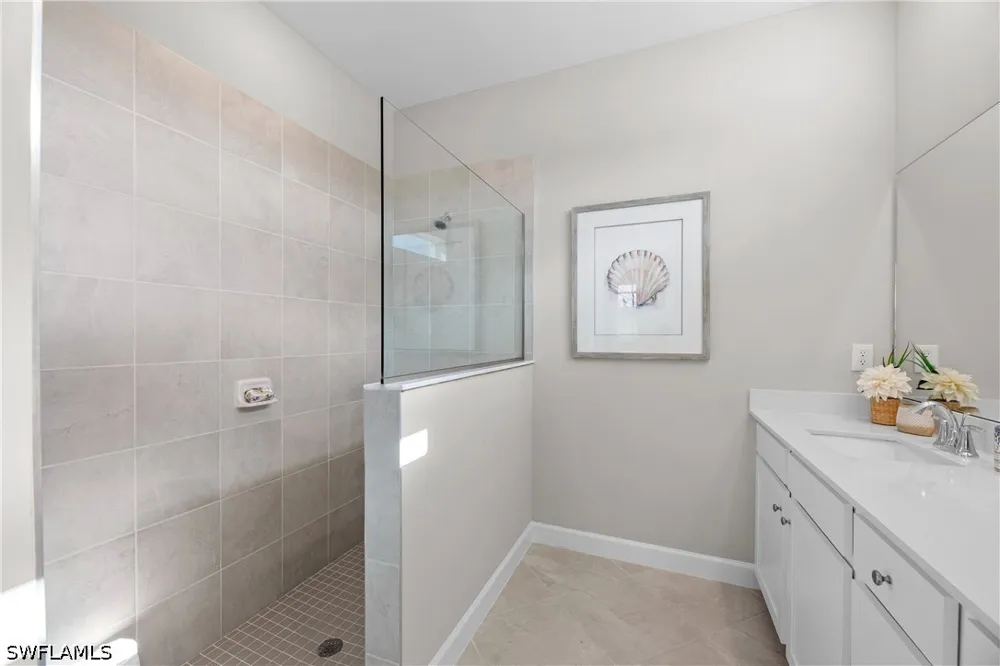 Weston Manor Drive Alva, FL 33920