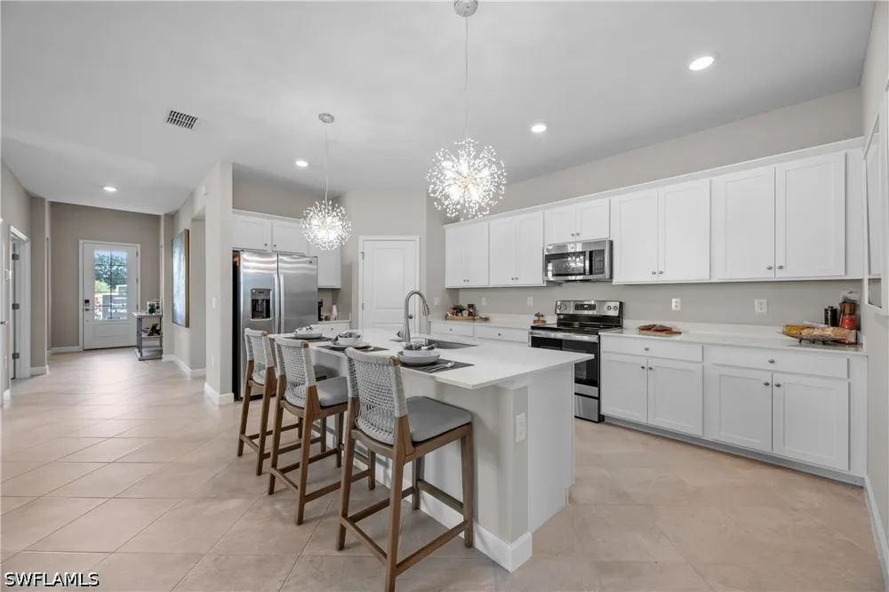 Weston Manor Drive Alva, FL 33920