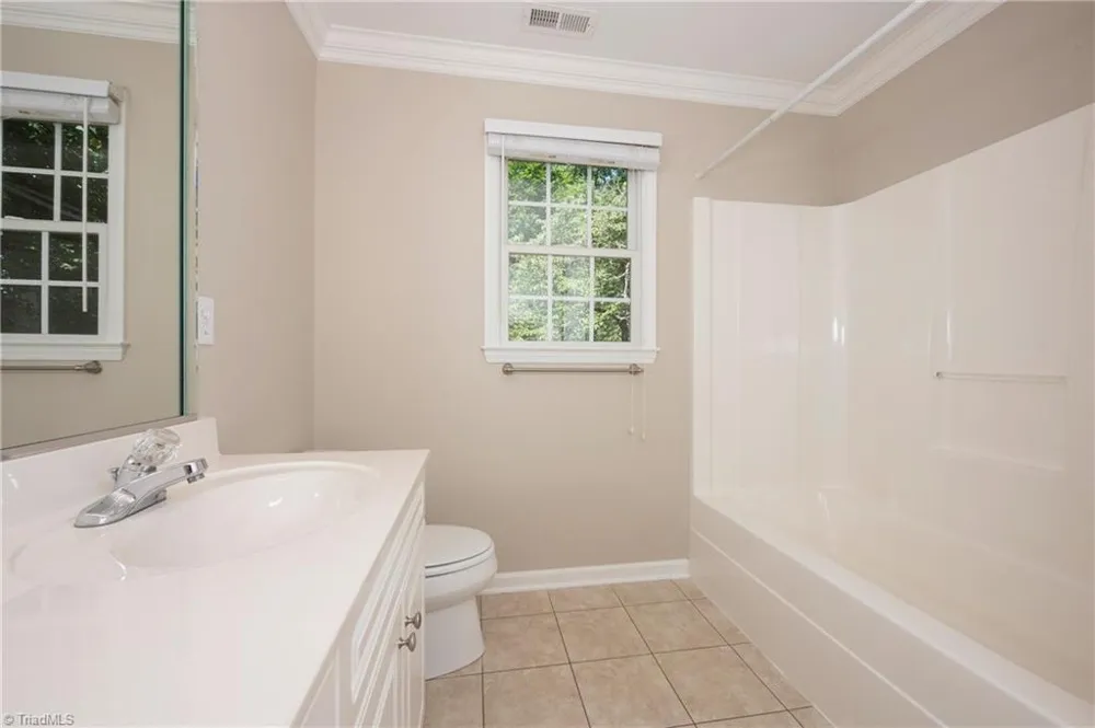 4310 Clarksburg Road Clemmons, NC 27012