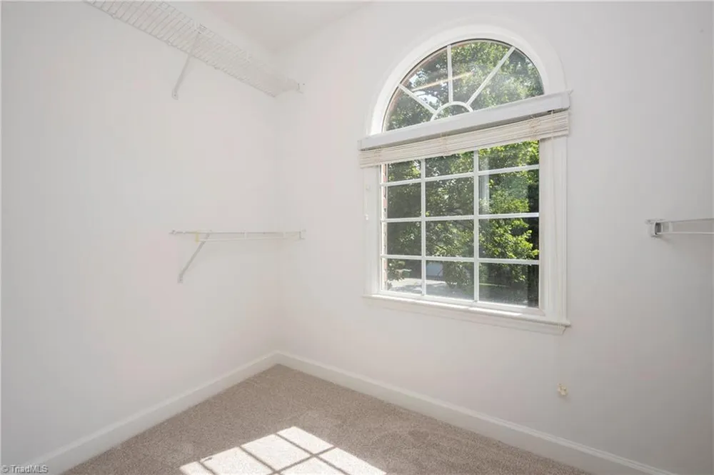 4310 Clarksburg Road Clemmons, NC 27012