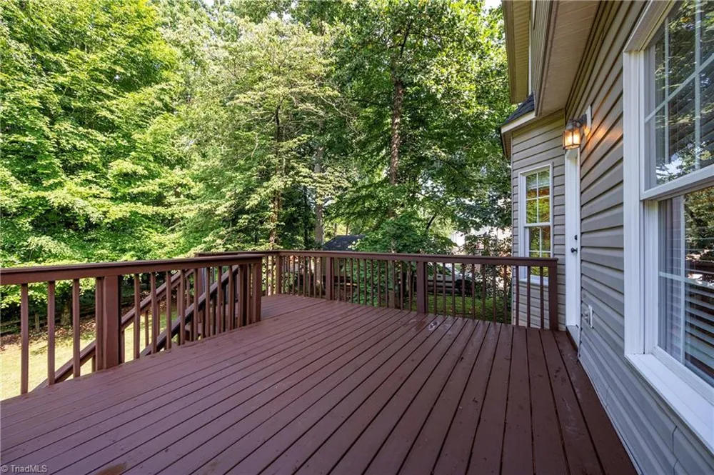 4310 Clarksburg Road Clemmons, NC 27012
