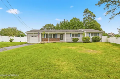 304 Mainsail Court