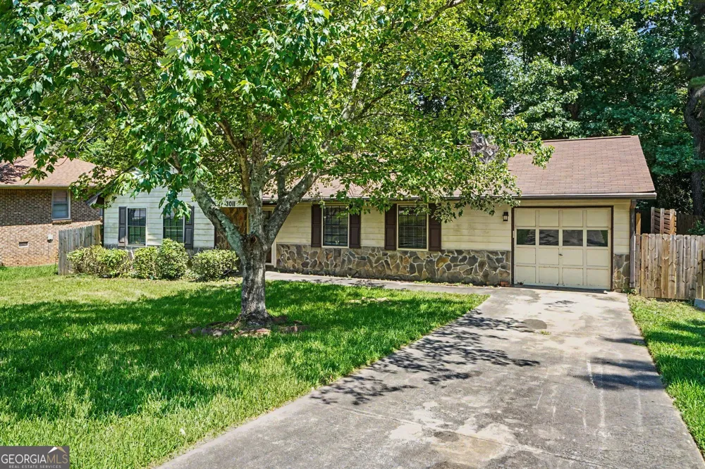 3011 Menlo Park DR Rex, GA 30273