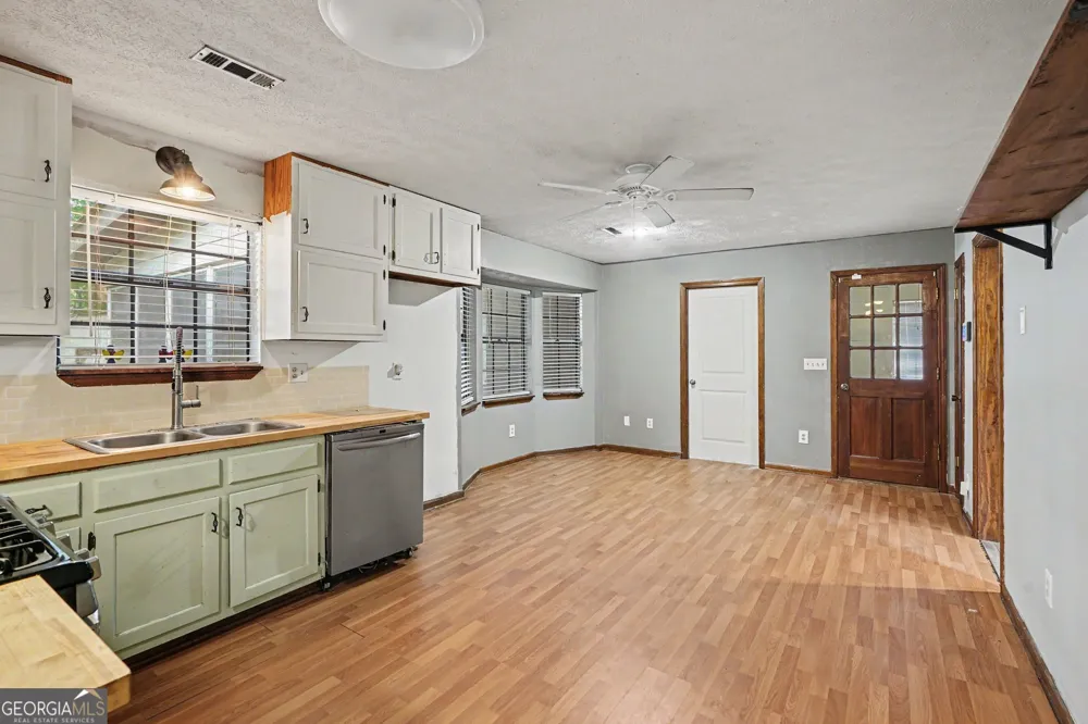 3011 Menlo Park DR Rex, GA 30273