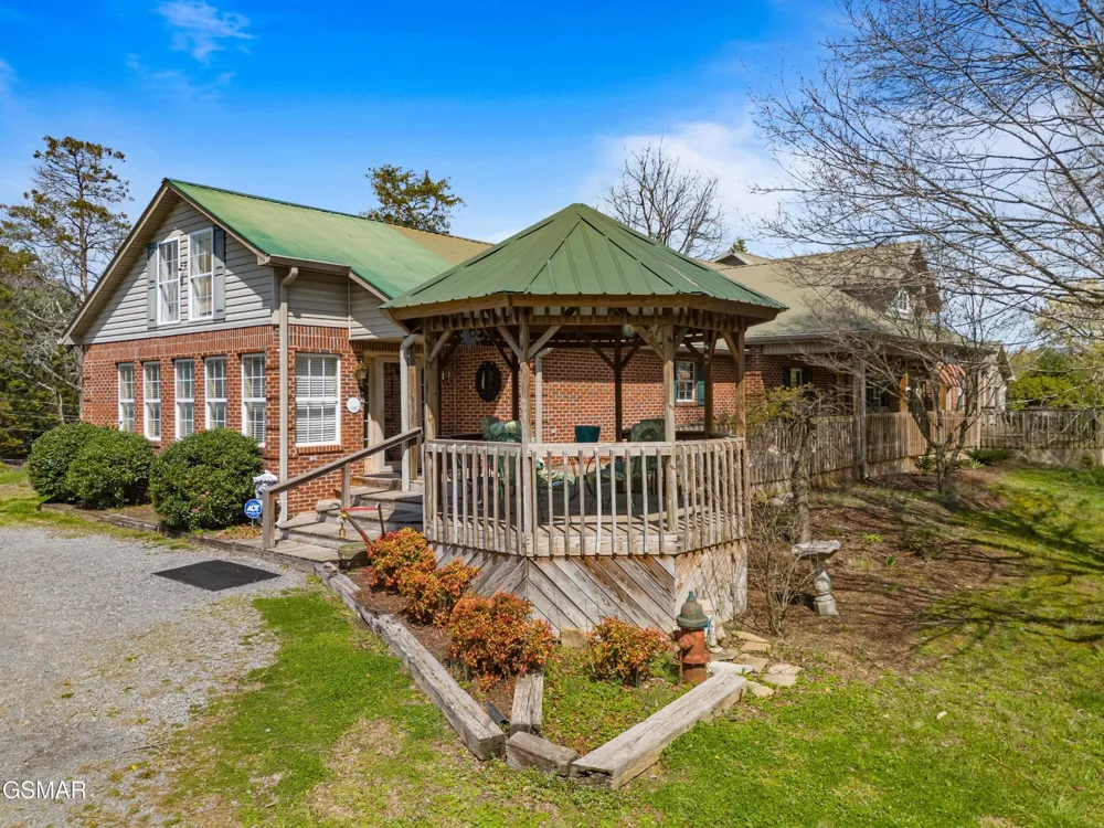 1645 E Main Street Rogersville, TN 37857