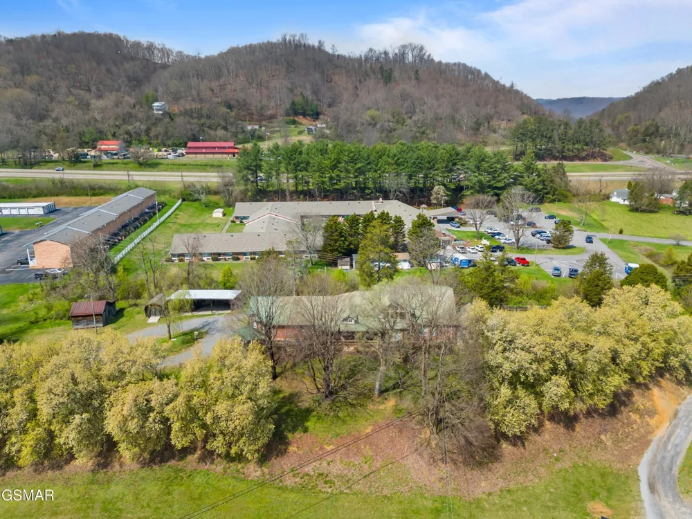 1645 E Main Street Rogersville, TN 37857