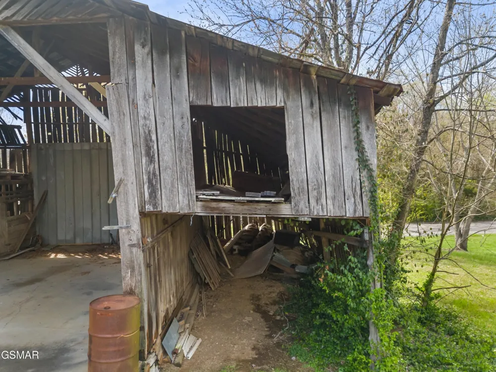 1645 E Main Street Rogersville, TN 37857
