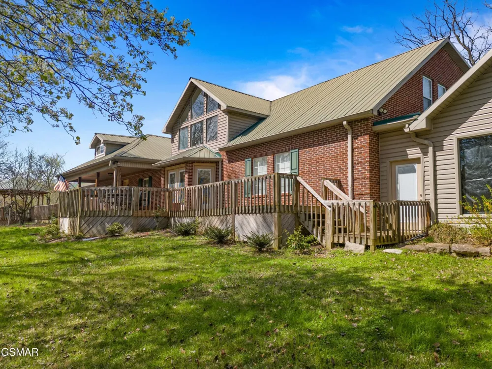 1645 E Main Street Rogersville, TN 37857
