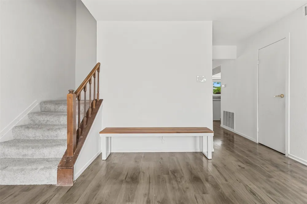 7233 Bayberry Lane Dallas, TX 75249