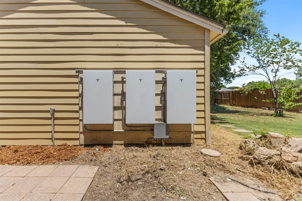 7233 Bayberry Lane Dallas, TX 75249