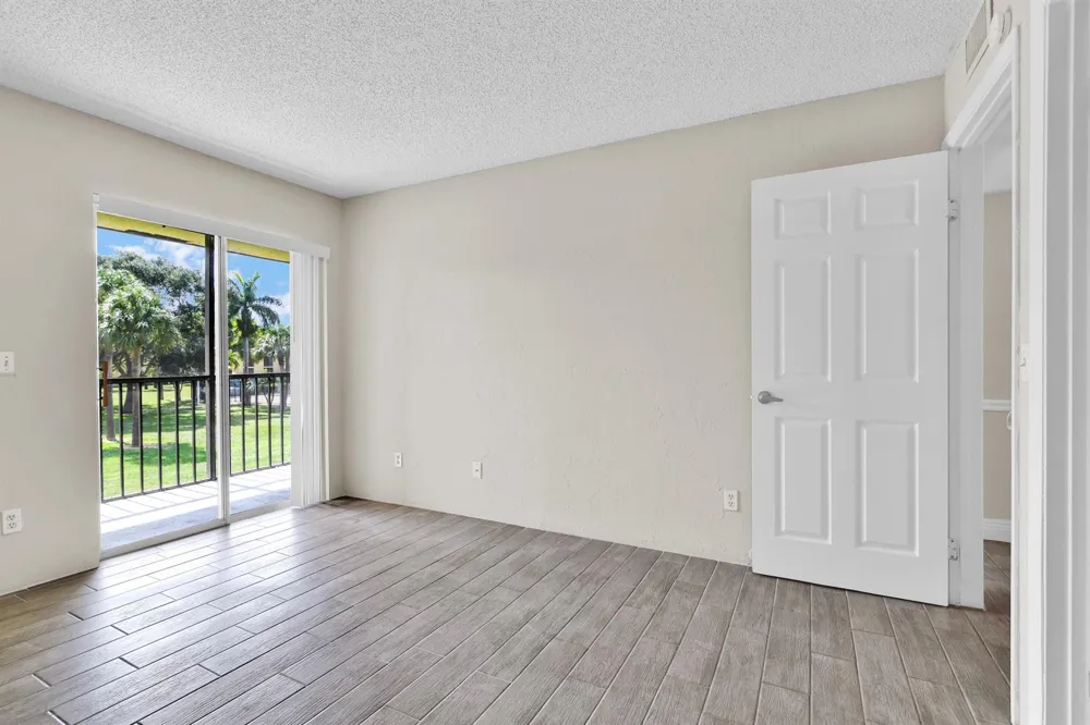 414 Meadows Circle Boynton Beach, FL 33436