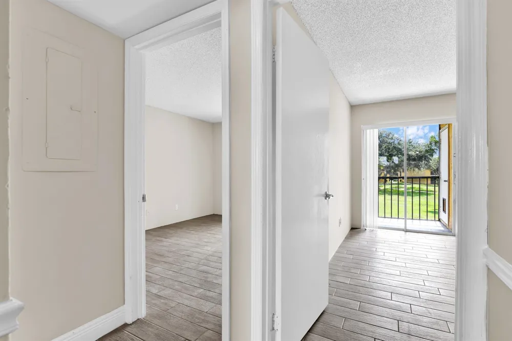 414 Meadows Circle Boynton Beach, FL 33436