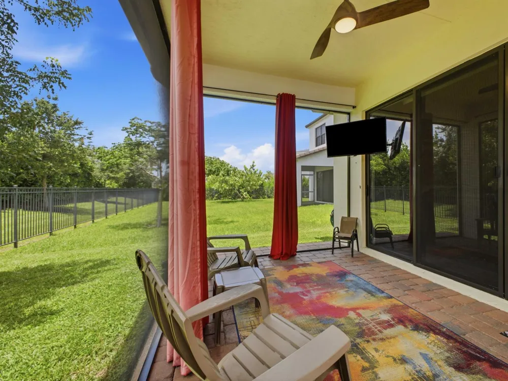 16312 Sandy Shore Drive Westlake, FL 33470
